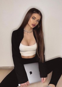 Фото проститутки Адель №3 в городе Усть-Лабинск